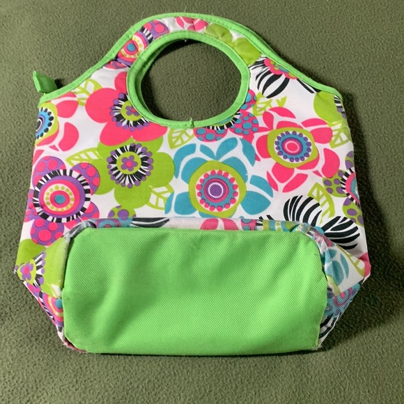 Floral, insulated lunch bag.  Zipper and handles.  Size approx. 8x12. - Picture 6 of 10